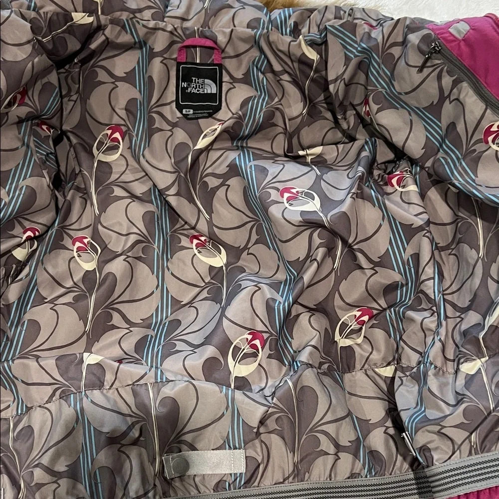 The North Face Magenta Quilted Jacket with Faux Fur Hood Sz S